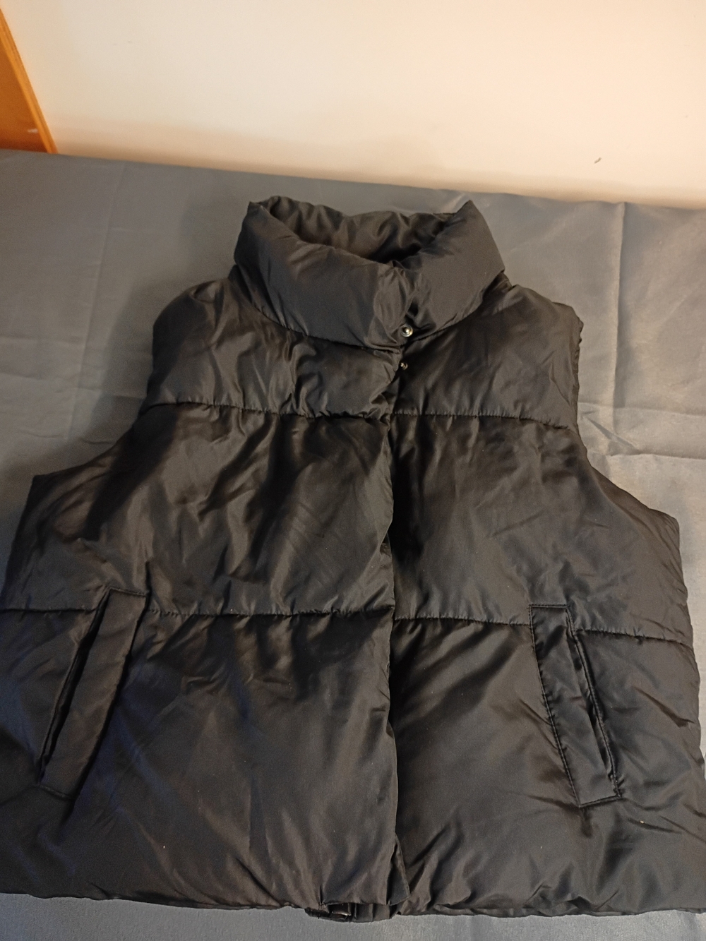 Women's Black Puffer Vest - Sleeveless Jacket